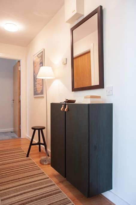 2 Bed 2 Bath Apartment With Canal View Dublín Exterior foto